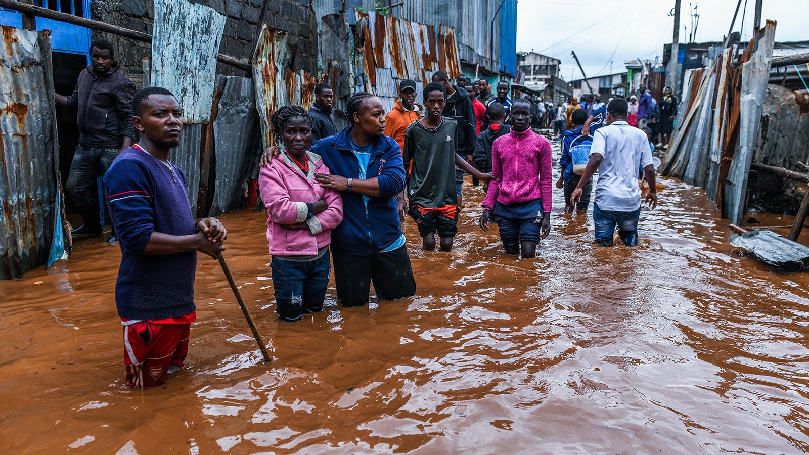 Die starken Regenfälle haben Menschen in Mathare in Kenia schwer getroffen